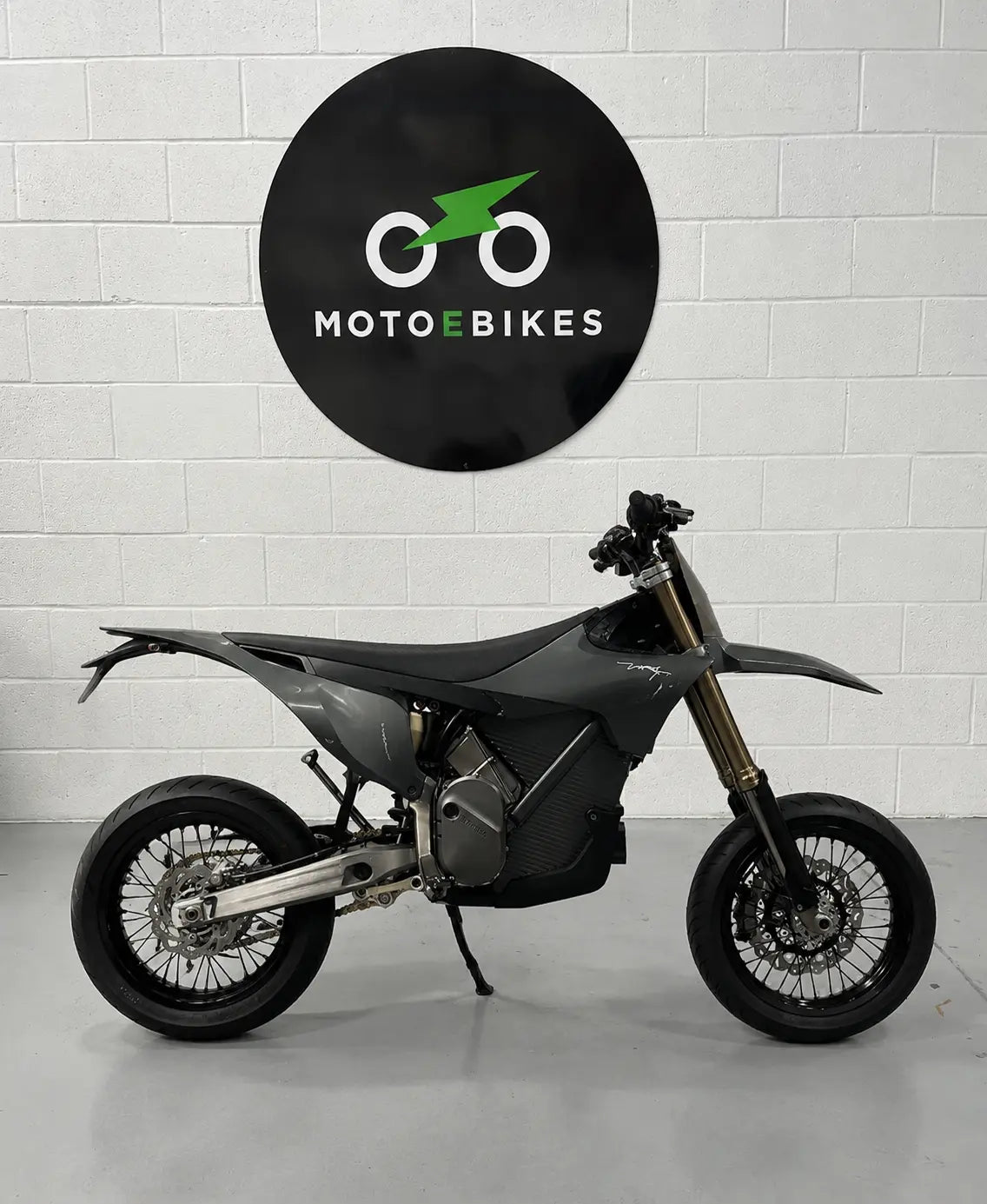 MotoEbikes showroom in Guildford