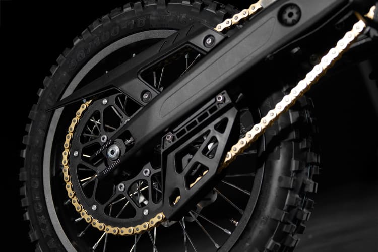 TALARIA KOMODO electric dirt bike, detail shot 3