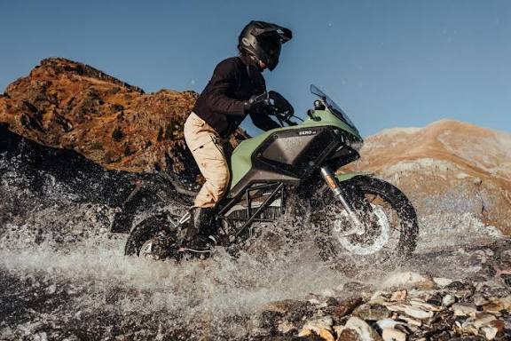 ZERO DS | ELECTRIC DUAL SPORT MOTORBIKE