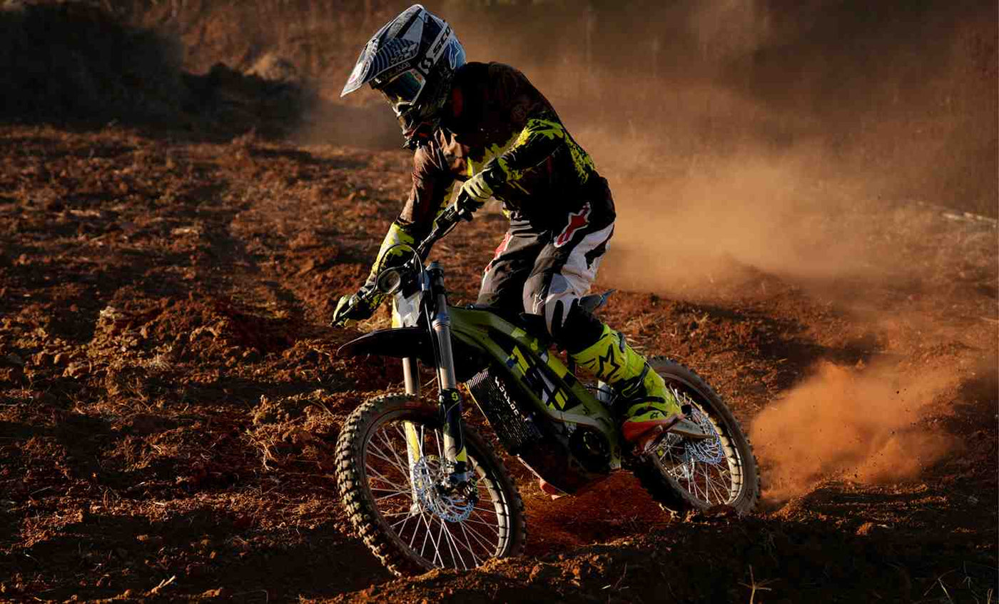 SUR-RON ULTRA BEE X | 2026 ELECTRIC DIRT BIKE