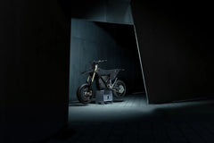 Stark VARG SM SKÖLL black electric supermoto - official side profile